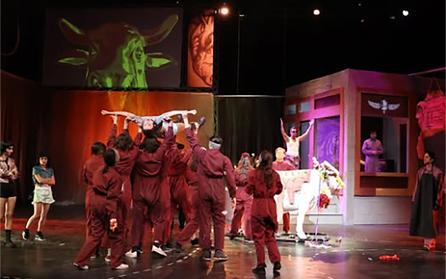 Heilige Johanna der Schlachthöfe, Die